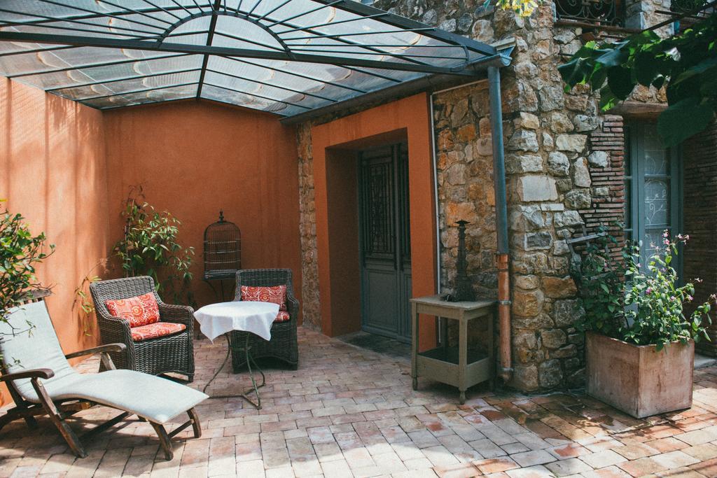 Les Rosées Mougins Esterno foto
